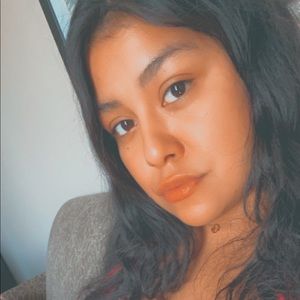 Meet your Posher, Lucia